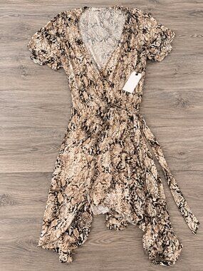 Leith Snakeskin Print Ruffle Wrap Dress – Size XL – New With Tags